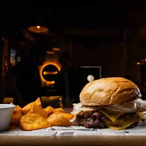 Ogham burger